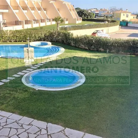 Moradia Townhouse Rosal 2 *