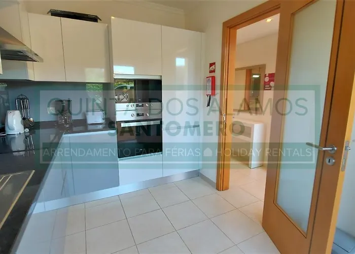 Moradia Townhouse Rosal 2 Ferienhaus *